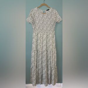 Papermoon Green and cream flowy dress.